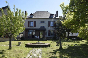 Maison Mère